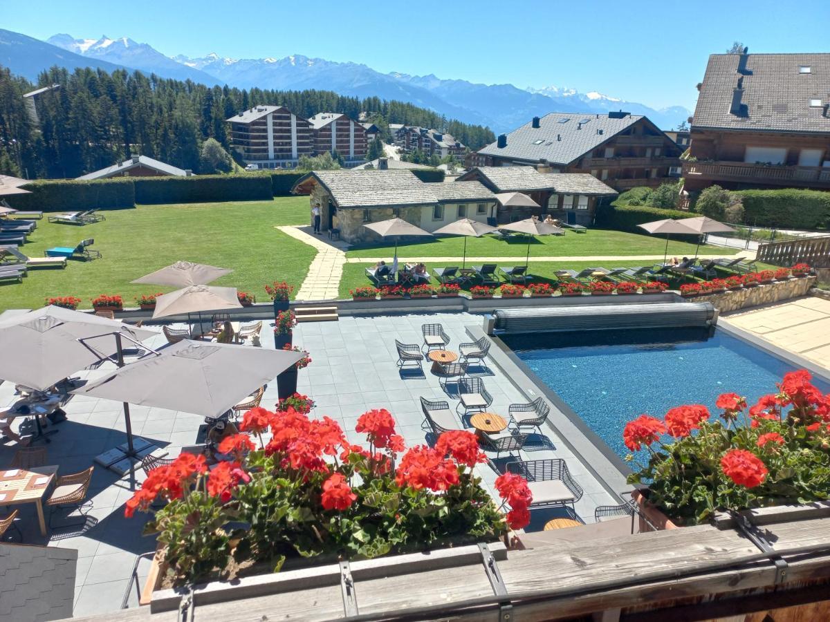 Apartment 24 Hotel Etrier Pool & Spa Crans-Montana Eksteriør bilde